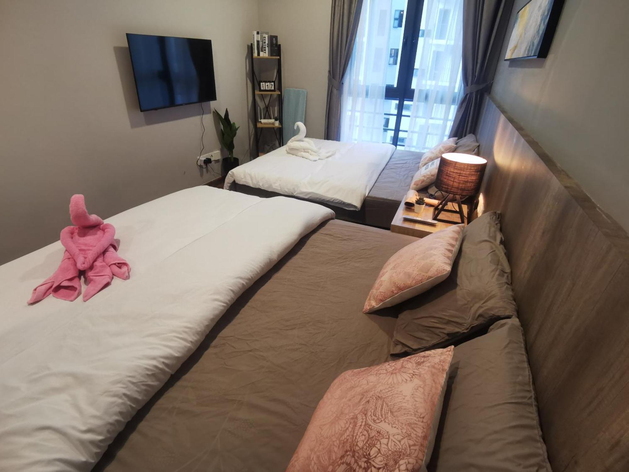 K Avenue B17 House Room Near Airport By Gc Кота Кинабалу Екстериор снимка