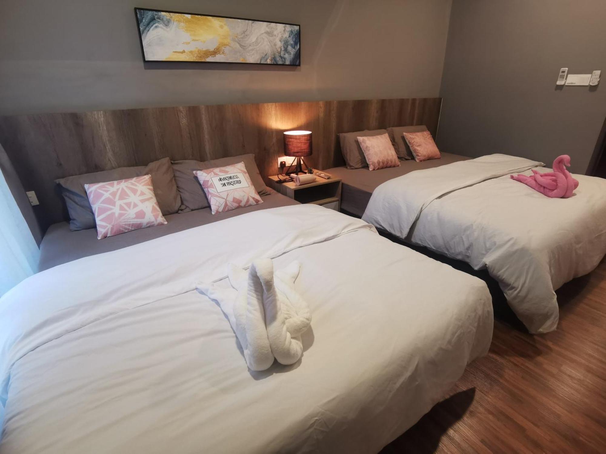 K Avenue B17 House Room Near Airport By Gc Кота Кинабалу Екстериор снимка